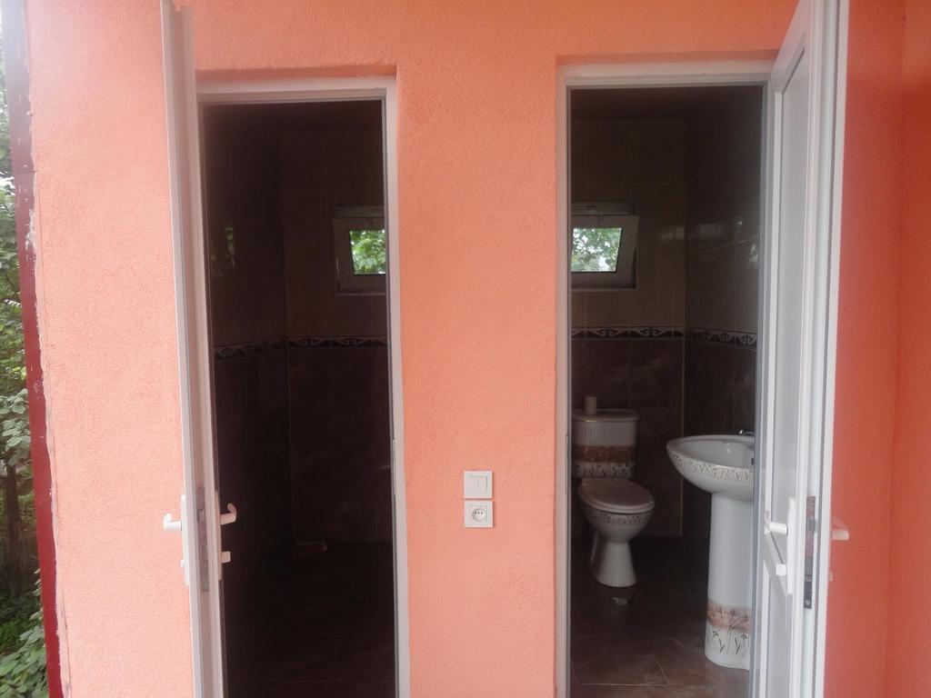 Guest House Надежда Kobuleti Ngoại thất bức ảnh