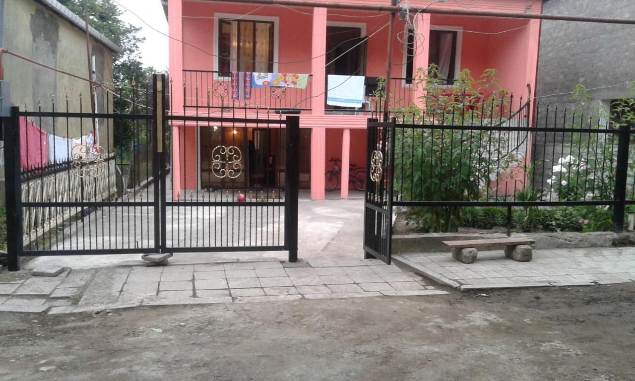 Guest House Надежда Kobuleti Phòng bức ảnh