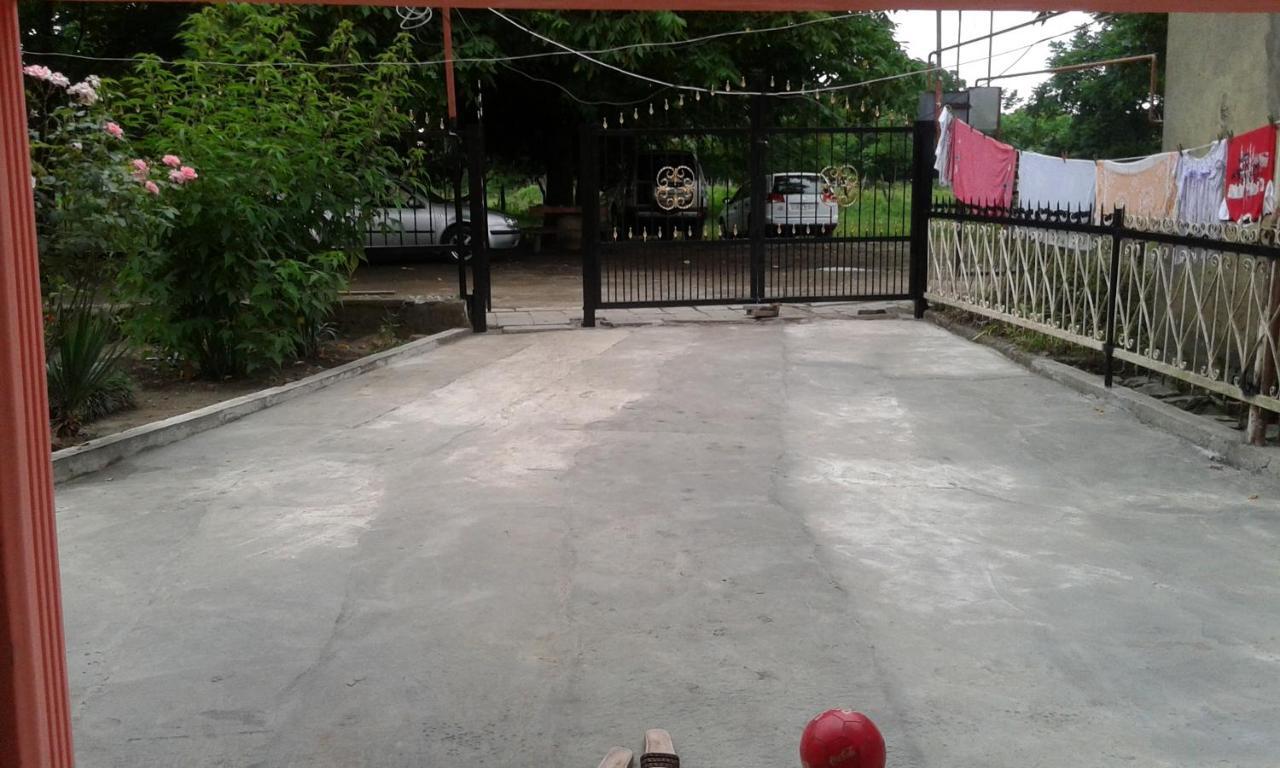 Guest House Надежда Kobuleti Phòng bức ảnh